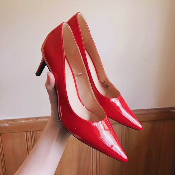 Zara Shoes - ZARA Pointed Low Heels